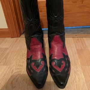 Women’s cowboy boots